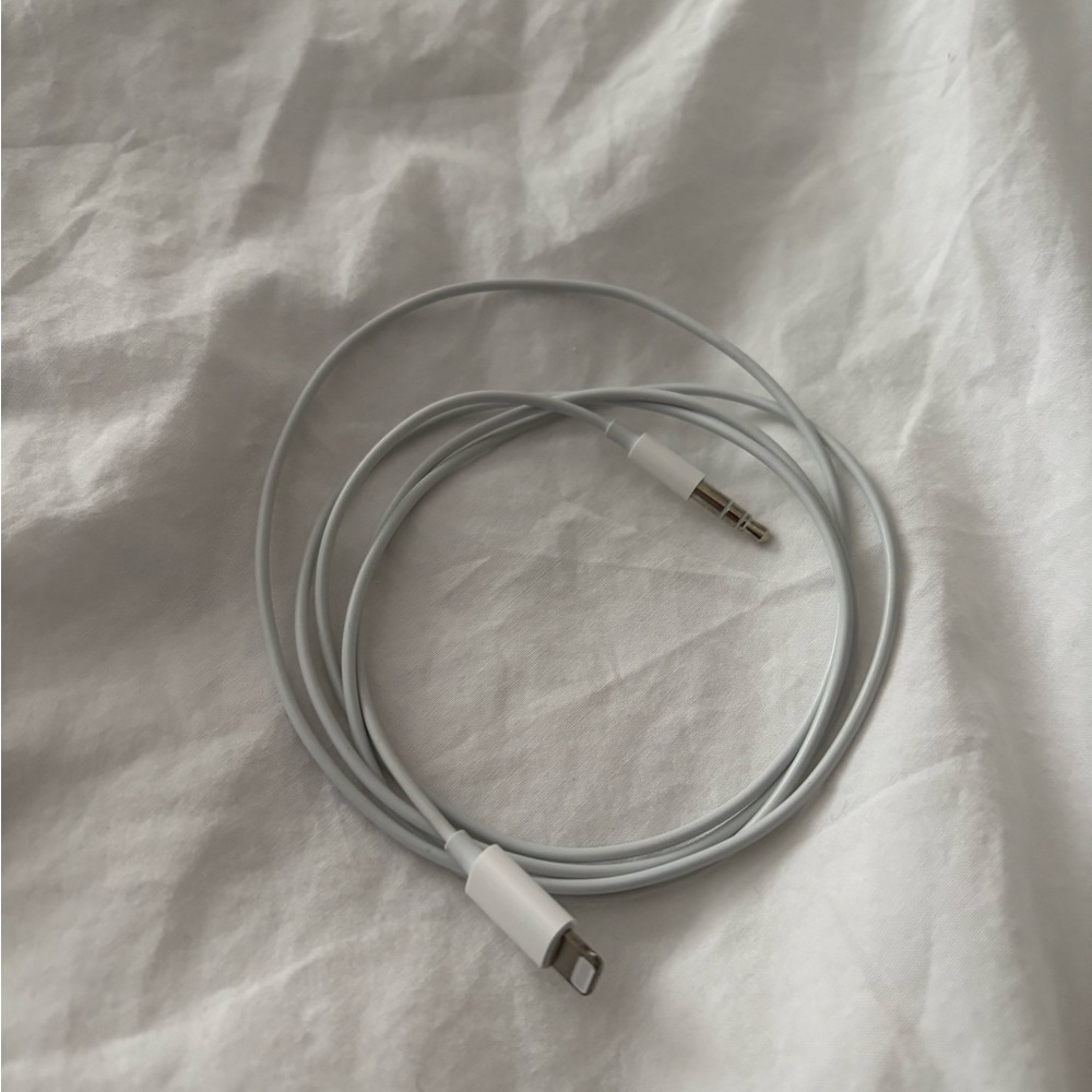 Apple Lightning Jack Cable - White